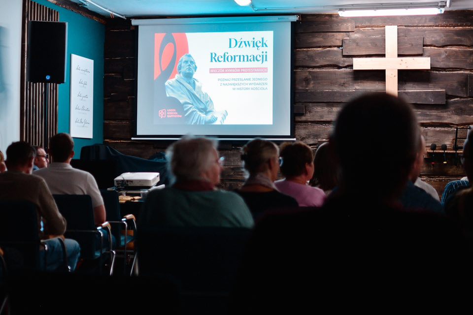 583302288_1308680437965424_4460265547428745223_n